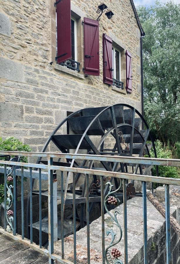 Moulin Le Fleurie Hotel Charenton-du-Cher Exterior photo